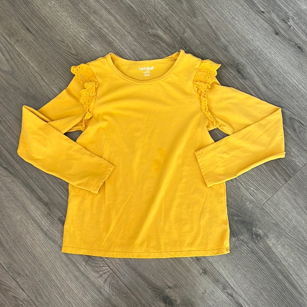 Perfect for fall, long sleeve tee